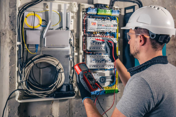 Best Circuit Breaker Repair  in Petersburg, IL